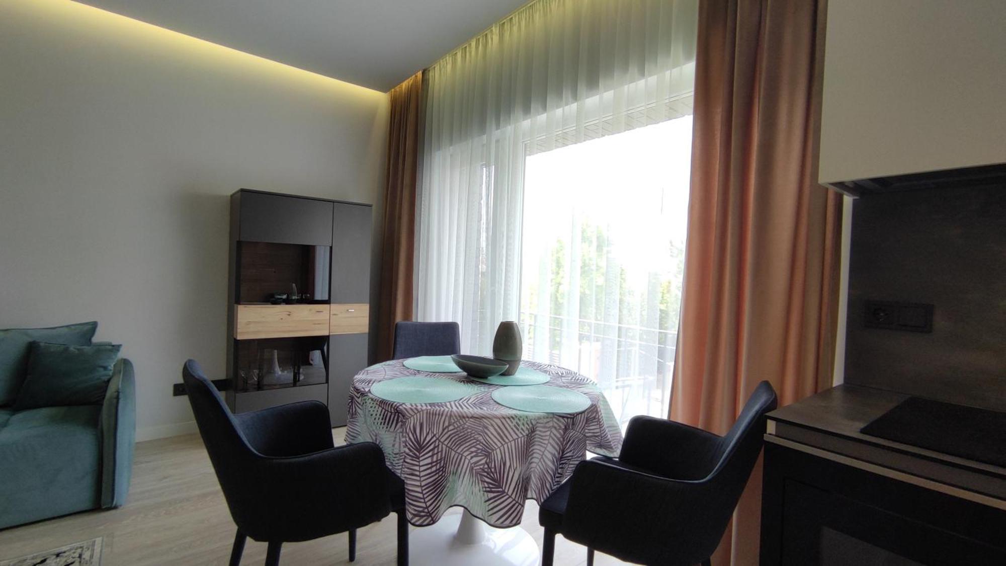 New J&R Apartment Near Girstutis, Free Private Parking & Self Check-In Kowno Zewnętrze zdjęcie